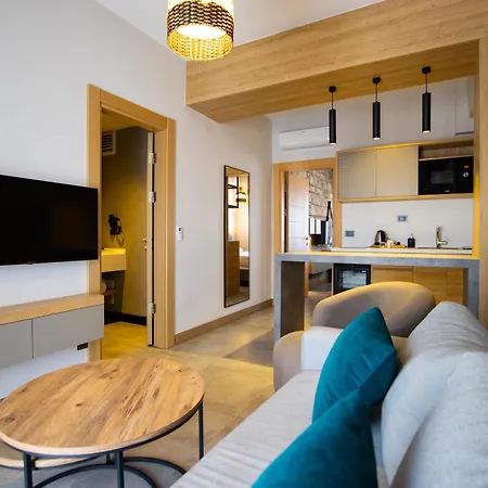 Apartahotel Asterina 4*