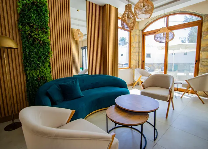 Asterina Apartmanhotel 4*